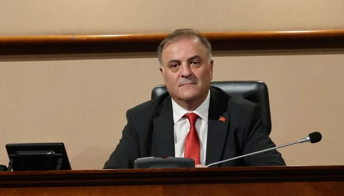 İBB Başkanvekili Nuri Aslan'a soruşturma İBB Başkanvekili Nuri Aslan'a soruşturma