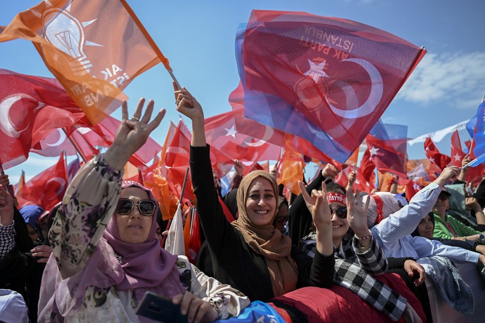 D-100'de "Büyük İstanbul Mitingi" yoğunluğu (Atatürk Havalimanı'nda AK Parti mitingi) - 7