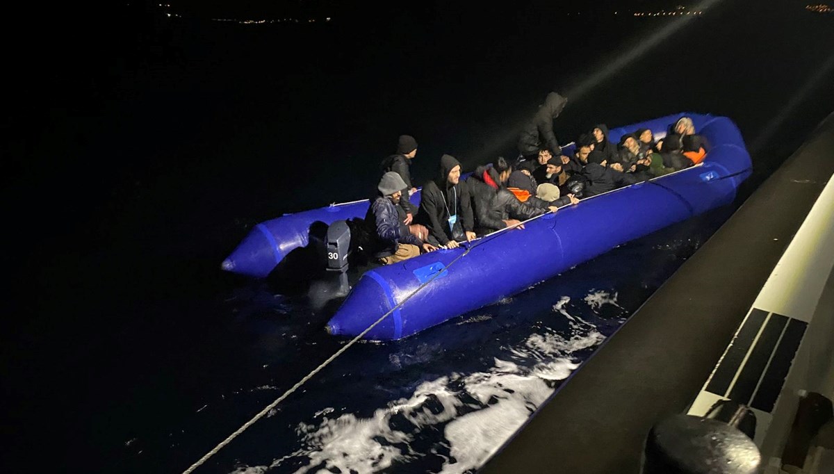 Ege Denizi'nde 31 düzensiz göçmen yakalandı