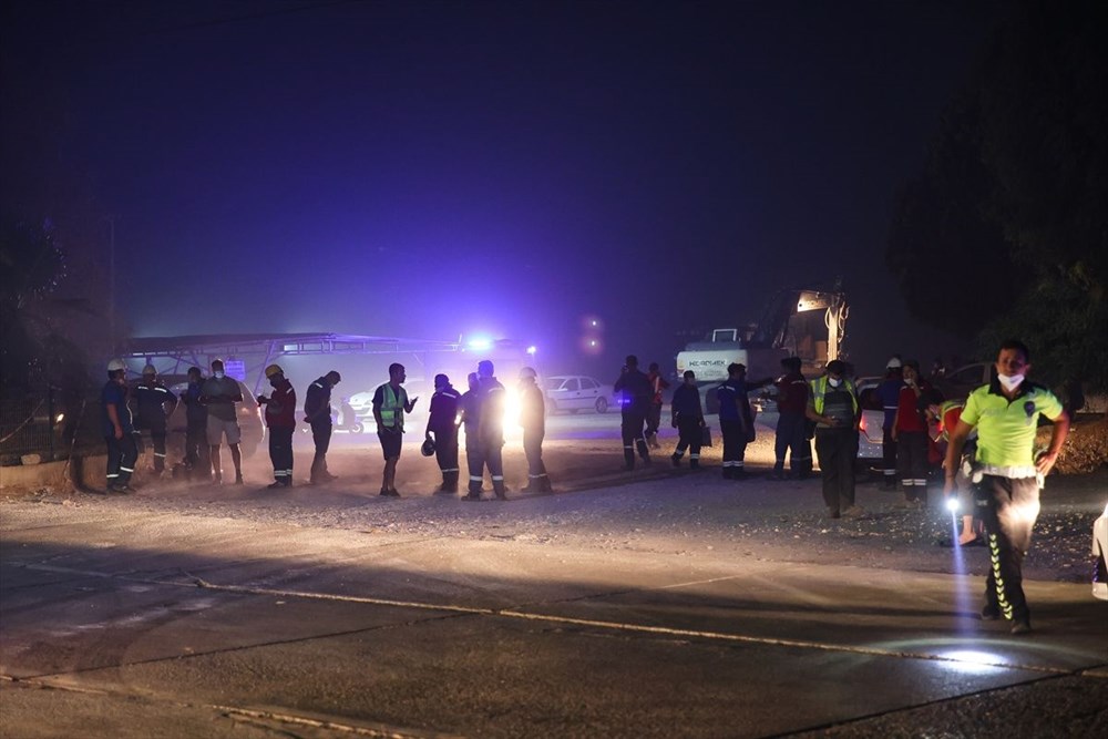 Milas'ta yangın bölgesindeki vatandaşlar tahliye ediliyor - 14