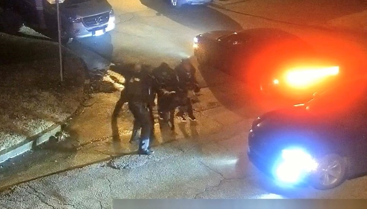 ABD'de polis şiddeti yine can aldı: Öldüresiye dayağın görüntüleri paylaşıldı