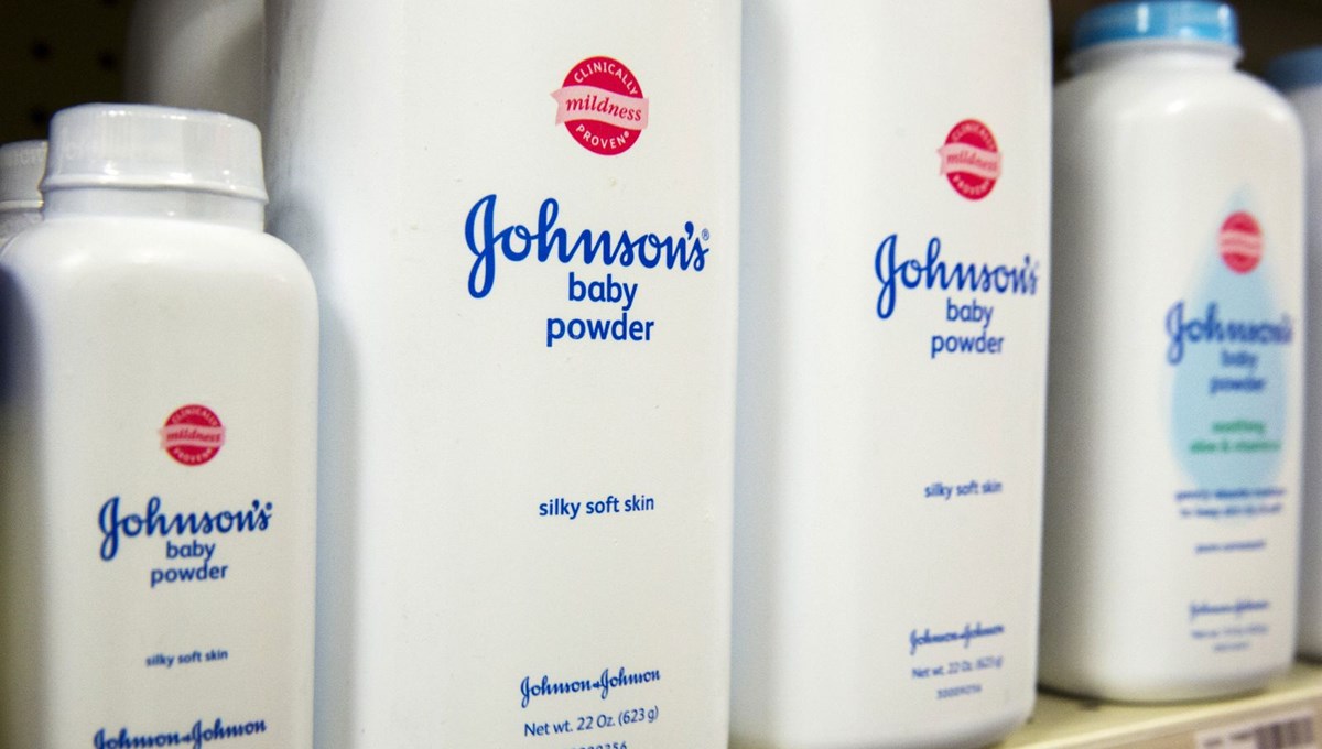 Johnson  Johnson, bebek pudrasının satışını durduracak