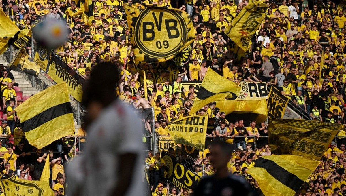 Dortmund yönetimi tribünleri kızdırdı