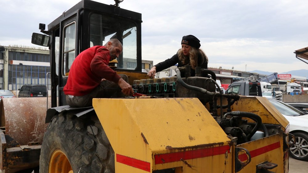 Eşi için oto tamir dükkanı kurmuştu: Boşandıktan sonra dükkanının başına geçti 75 PXWGXlT4G0OCdsPJKCuqdg