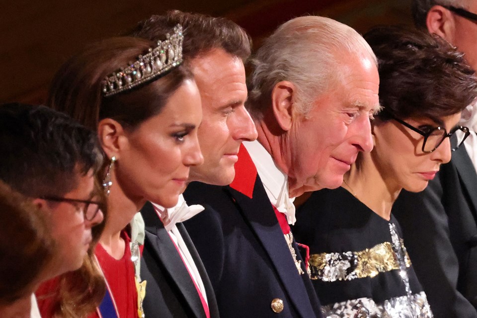 Prenses Kate'in elbisesindeki gizli detaylar - 1