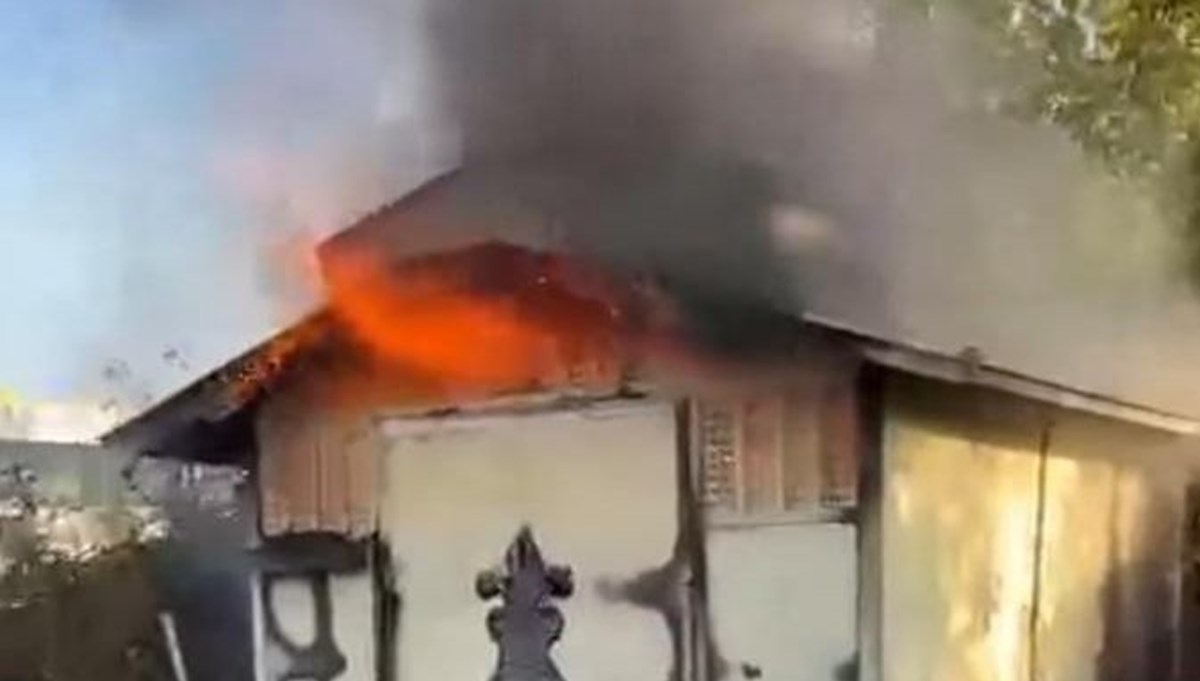 Kafese giremeyince ateşe verdi: 50 güvencin yanarak öldü