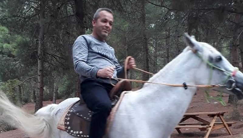 Öğretmen boğularak hayatını kaybetti