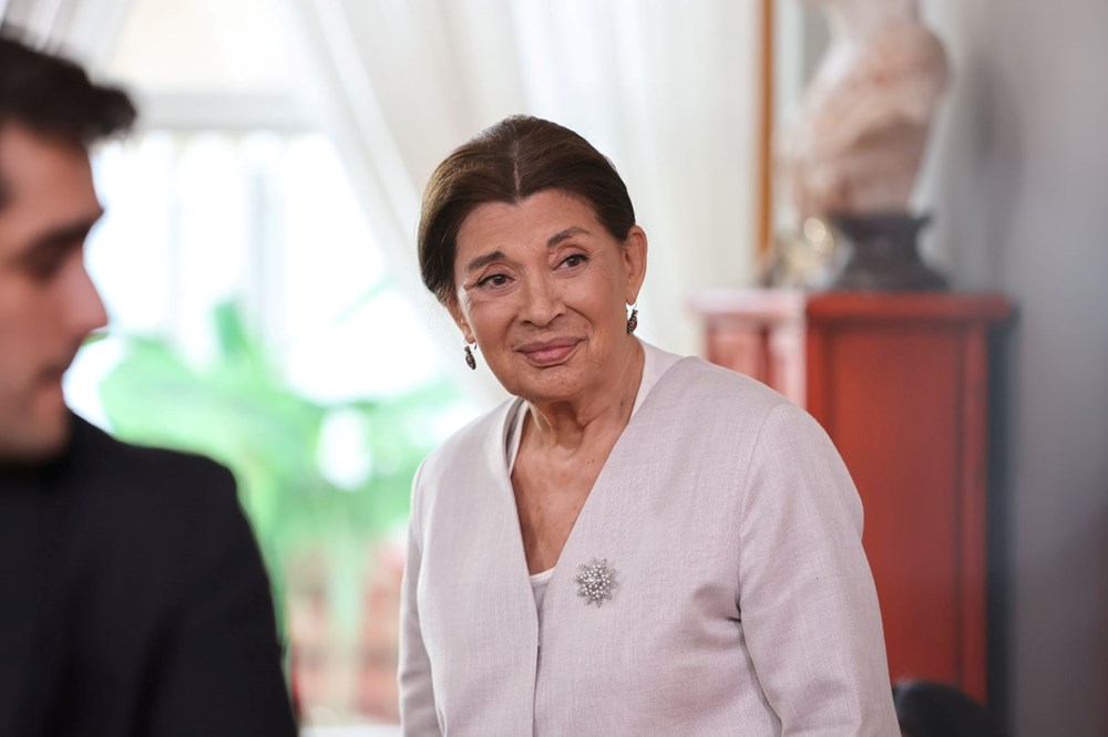 Yalı Çapkını'nda Ferit'in Kaderi Belirsiz: Seyran'ın Zamanla Yarışı! 81 P 67V81VNEeoyL