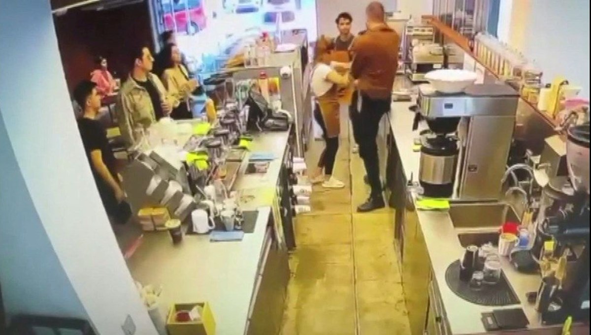 Baristaya ''gülücük'' dayağı Baristaya ''gülücük'' dayağı
