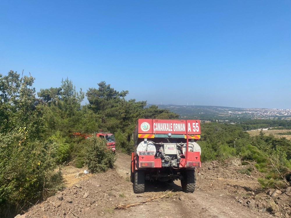 Alevlerle mücadele sürüyor: Çanakkale Ayvacık’taki yangınikinci gününe girdi - 4