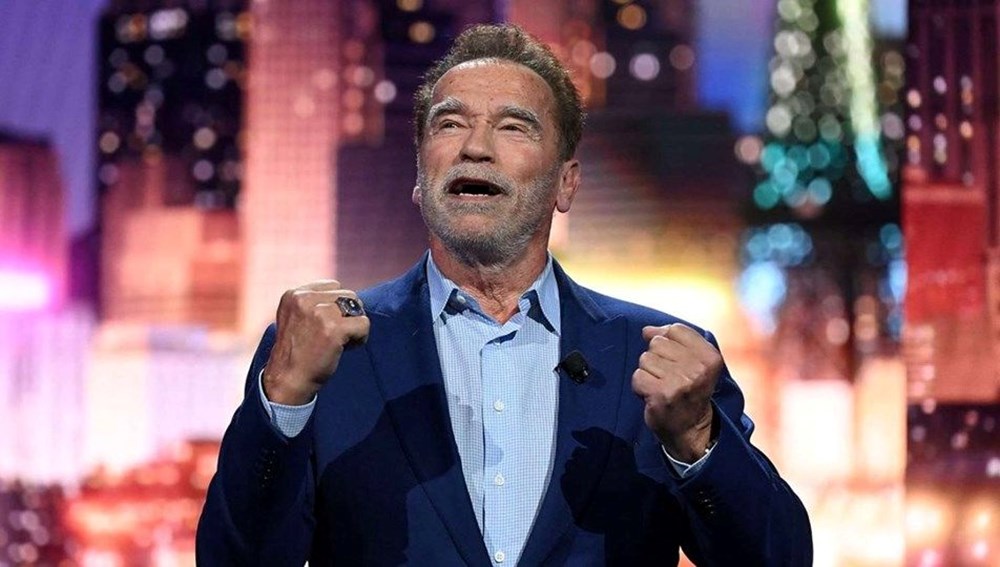 Terminatör yıldızı Arnold Schwarzenegger Almanya'da havalimanında gözaltına alındı - 2