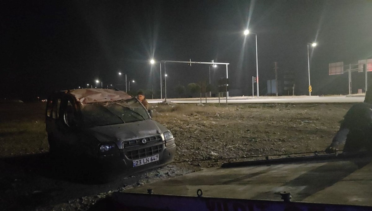 Muş’ta takla atan otomobil tarlaya uçtu: 3 yaralı Muş’ta takla atan otomobil tarlaya uçtu: 3 yaralı