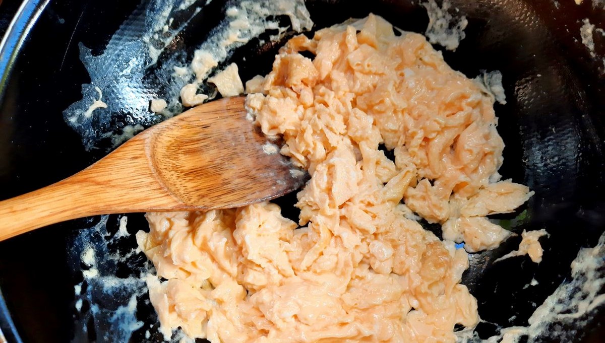 Doktordan şişkinliğe karşı 3 kahvaltı önerisi: Güne hafif ve enerjik başlamanıza yardımcı