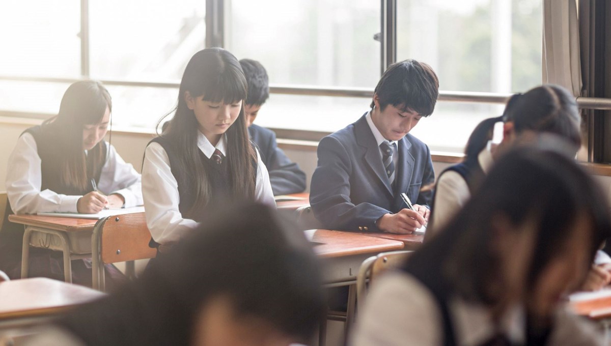 Japonya'da tepki çeken uygulama: Okullarda üstsüz sağlık kontrolü Japonya'da tepki çeken uygulama: Okullarda üstsüz sağlık kontrolü