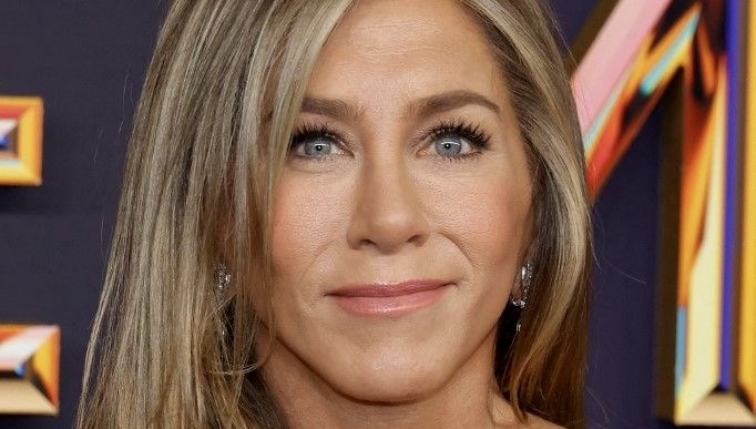Jennifer Aniston yapımcılığa soyunuyor