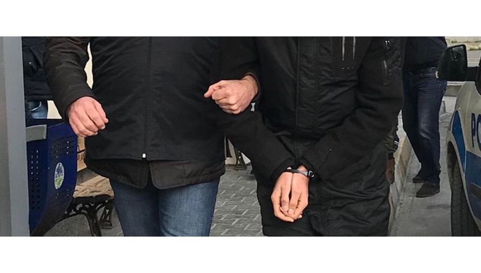 Zeytin Dalı protestosuna 11 tutuklama