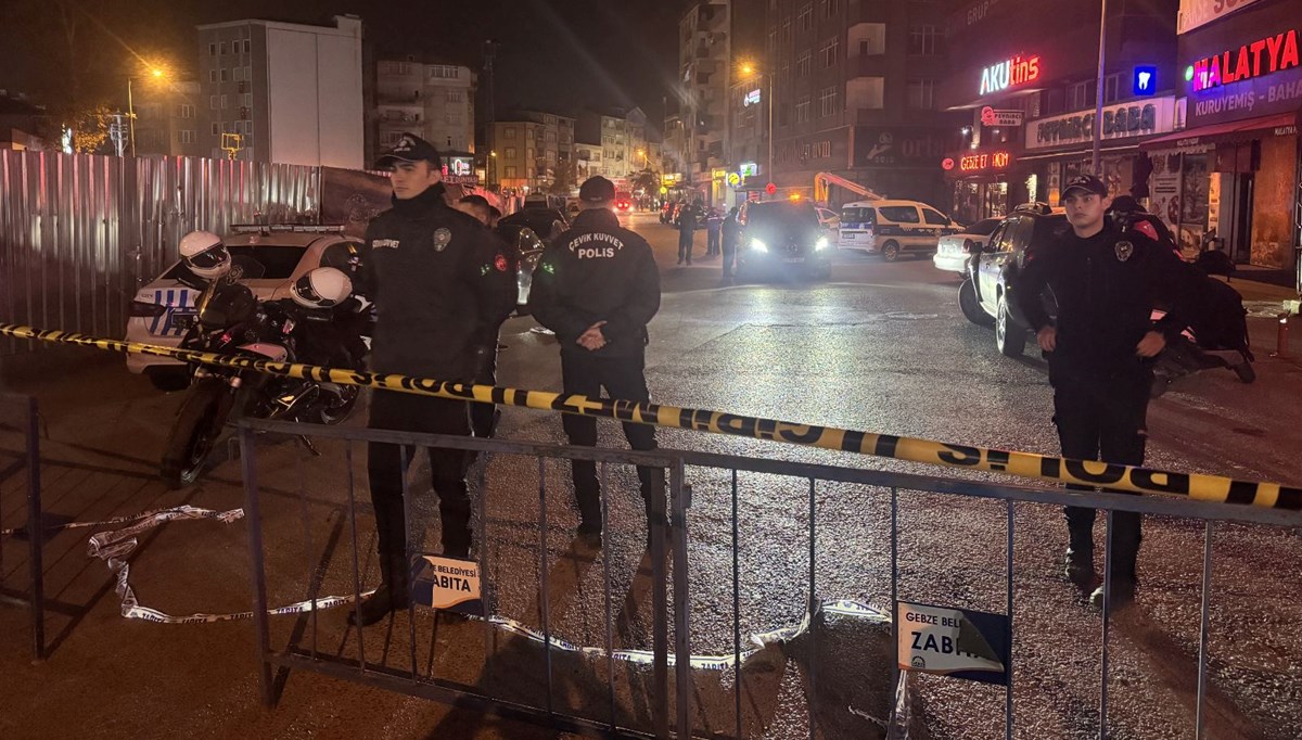 Kocaeli'de çöken apartmanın yakınındaki bir bina daha boşaltıldı