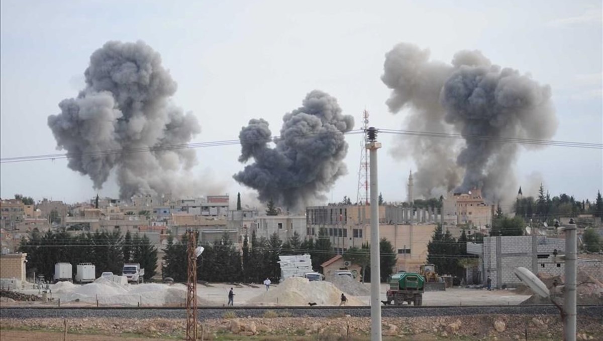 Suriye: Şam, İsrail bombardımanı altında Suriye: Şam, İsrail bombardımanı altında