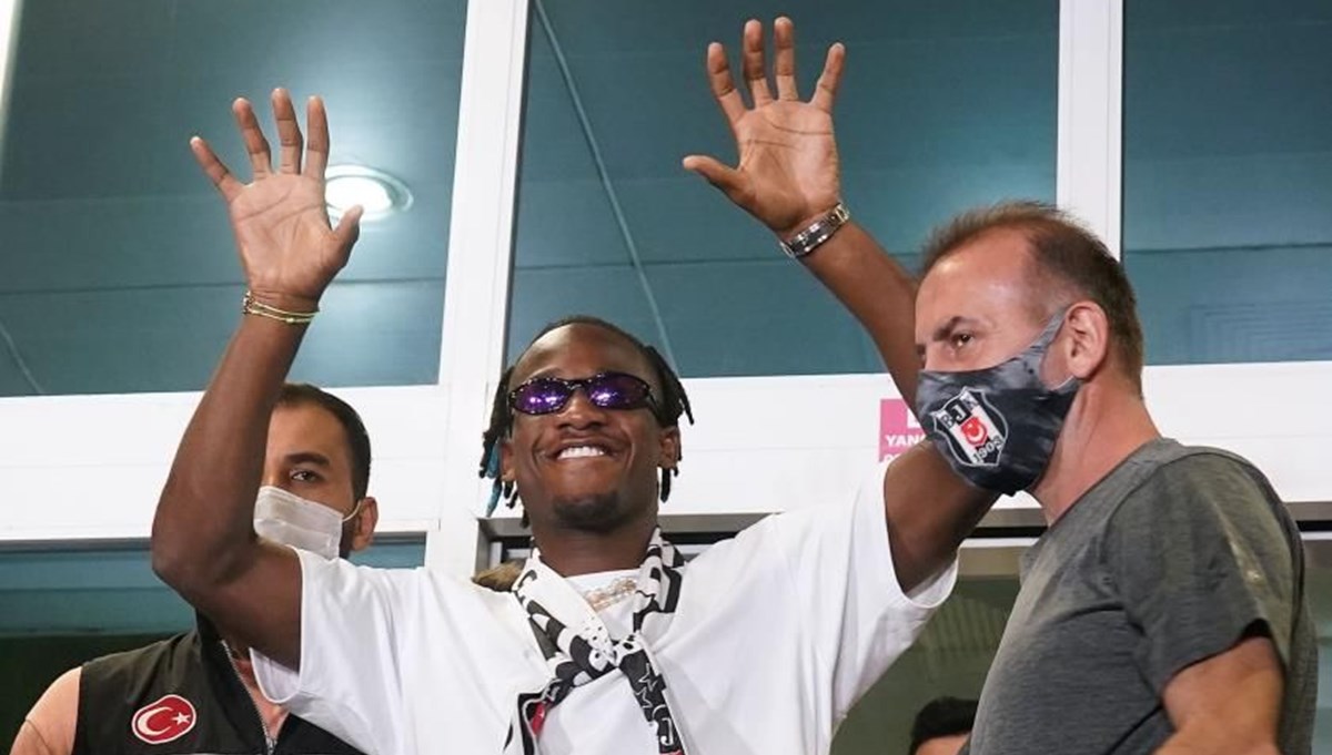 Beşiktaş'ın yeni golcüsü Batshuayi İstanbul'da