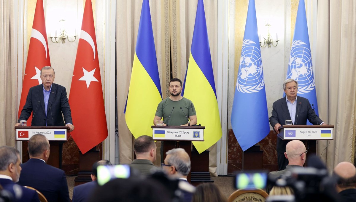 Lviv'de üçlü zirve: Cumhurbaşkanı Erdoğan, Ukrayna lideri Zelenski ve Guterres'ten açıklama