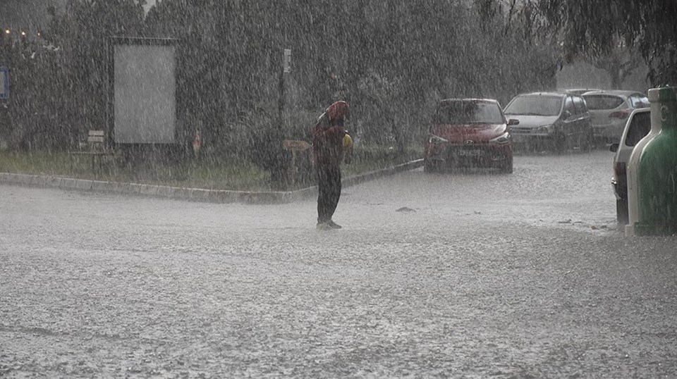 İstanbul ve Ankara dahil 21 il için kuvvetli yağış uyarısı - 1