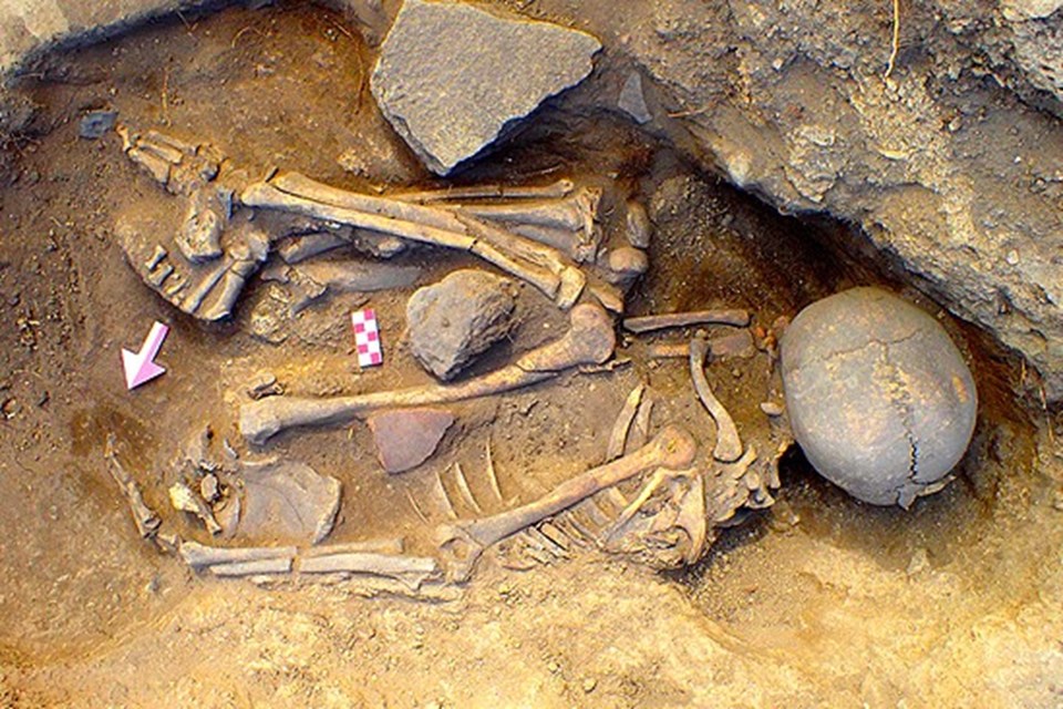 Kanlıtaş Höyüğü'nde 7 bin 500 yıllık mezar bulundu - 1