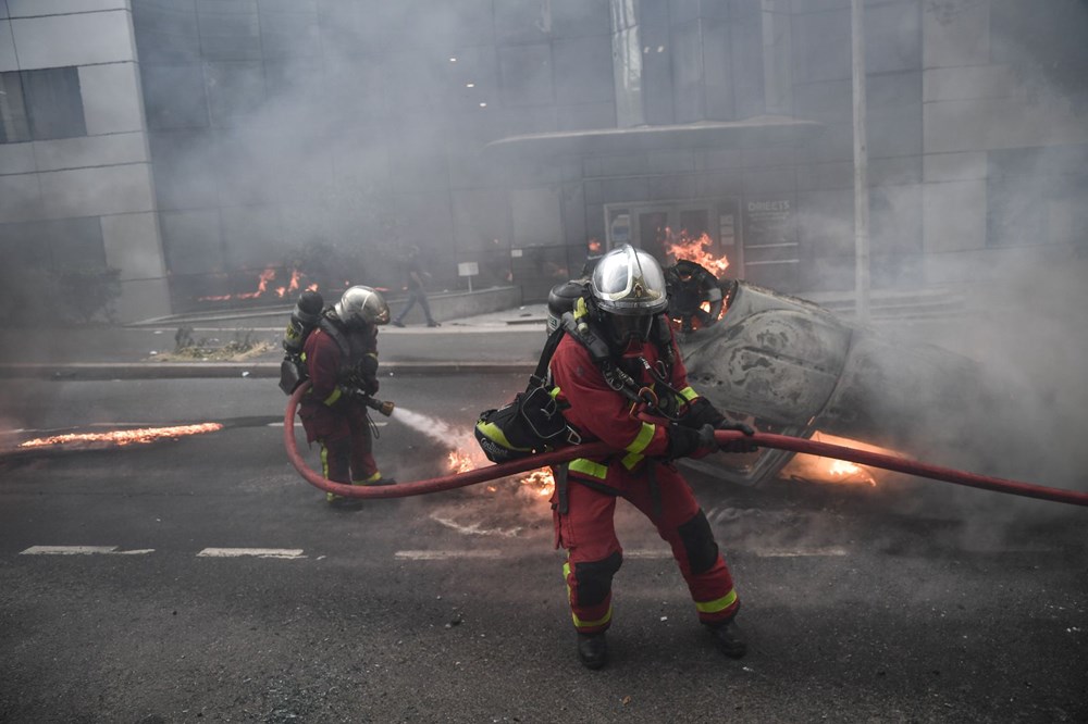 Fransa'da "polis kurşunu ile ölüm" isyanı büyüyor | "Çocuklarınızı evde tutun" - 16