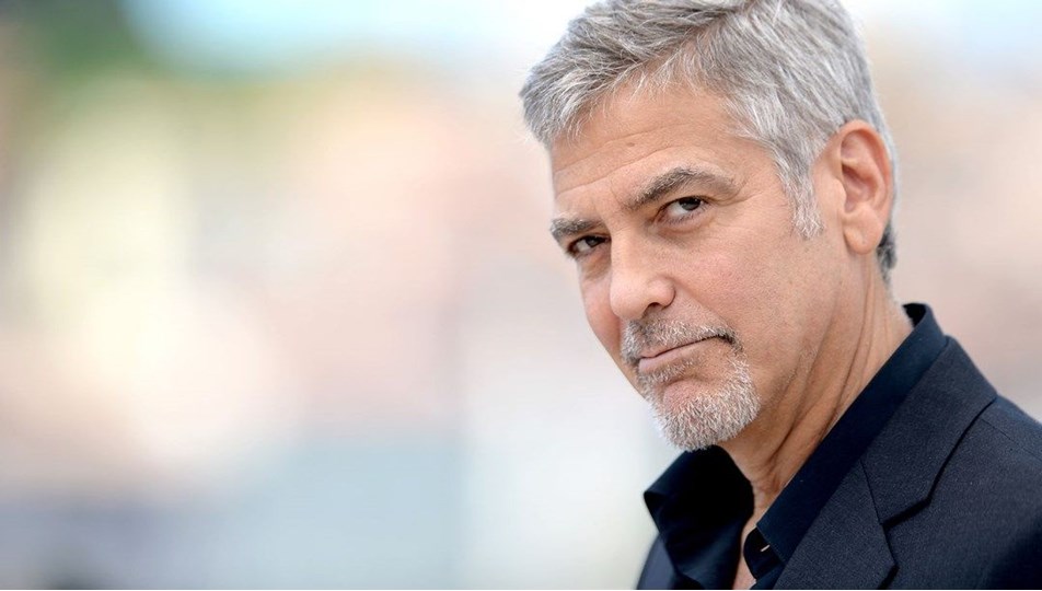 George Clooney çocuklarına çikolatalı bebek bezi şakası öğretti
