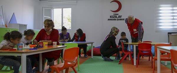 Kızılaydan onkoloji hastalarının çocukları için 'şefkat evi'