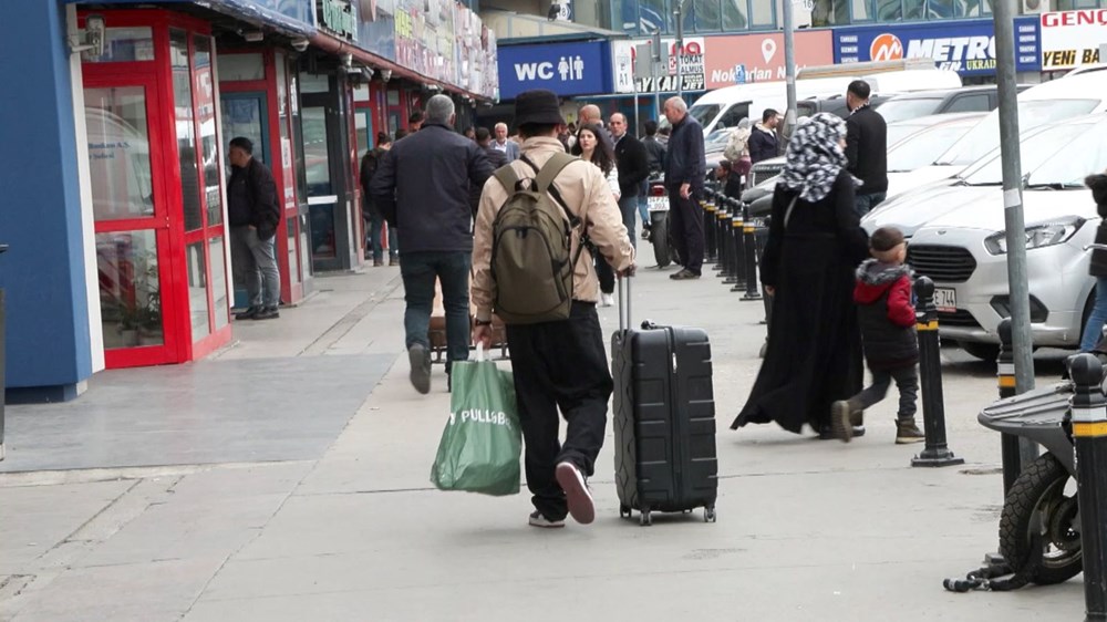 İstanbul Otogarı'nda Bayram Seferi Başladı: Yoğunluk Alarmı! 75 Pp Nv2I5EUWFTBFkq98iJg
