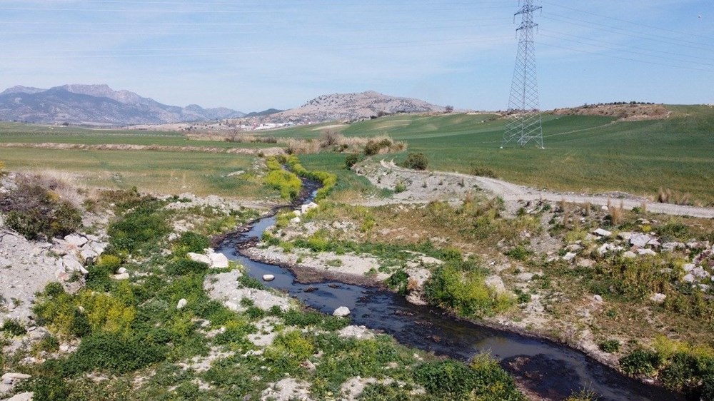 Siyah akan dere dehşet saçtı: Mahalle ayakta! 72 Ppg7lJFzRUyRVVkV ImZNg