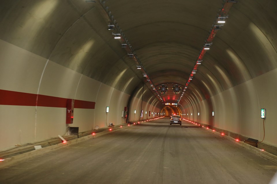Ovit Tüneli kontrollü olarak ulaşıma açıldı - 1