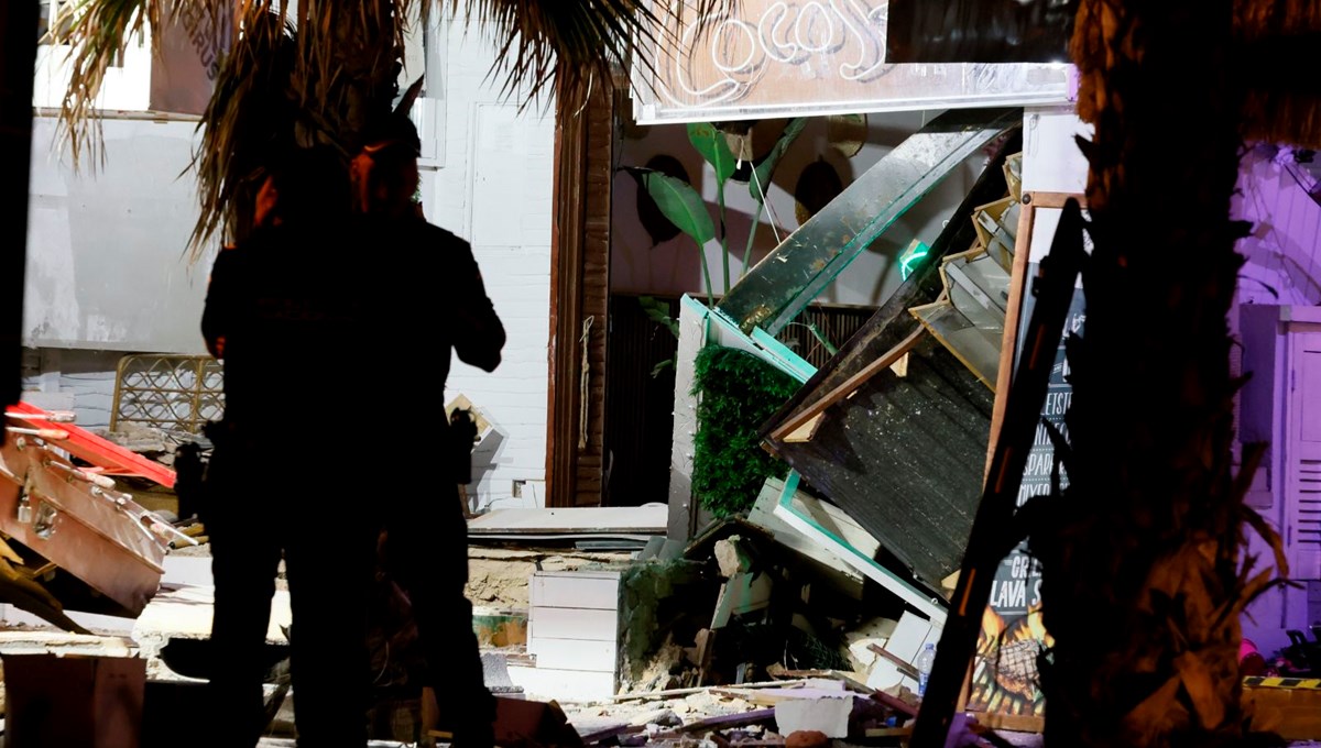 İspanya'nın Mallorca Adası'nda restoran çöktü: 4 ölü, 16 yaralı İspanya'nın Mallorca Adası'nda restoran çöktü: 4 ölü, 16 yaralı
