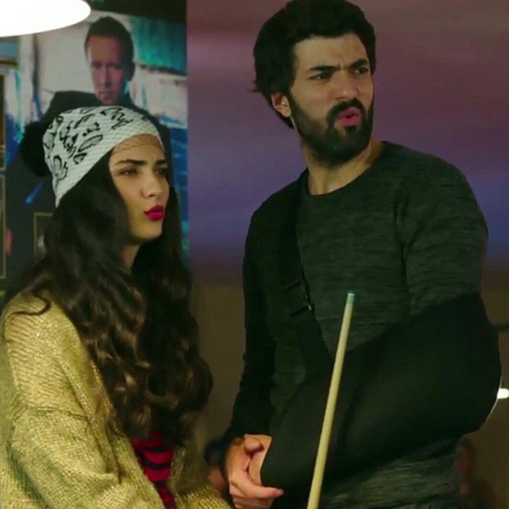 Elif d c