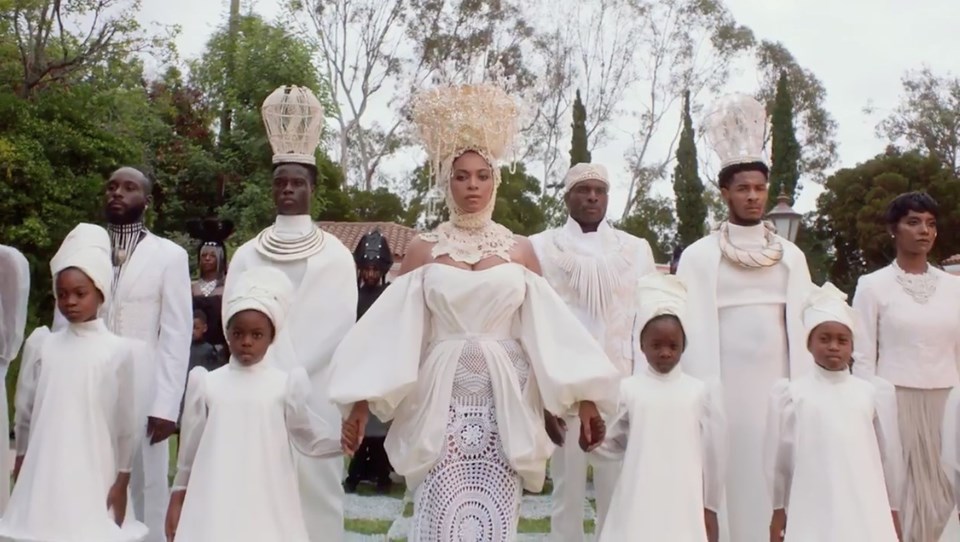 Beyonce'den görsel albüm: Black is King - 1