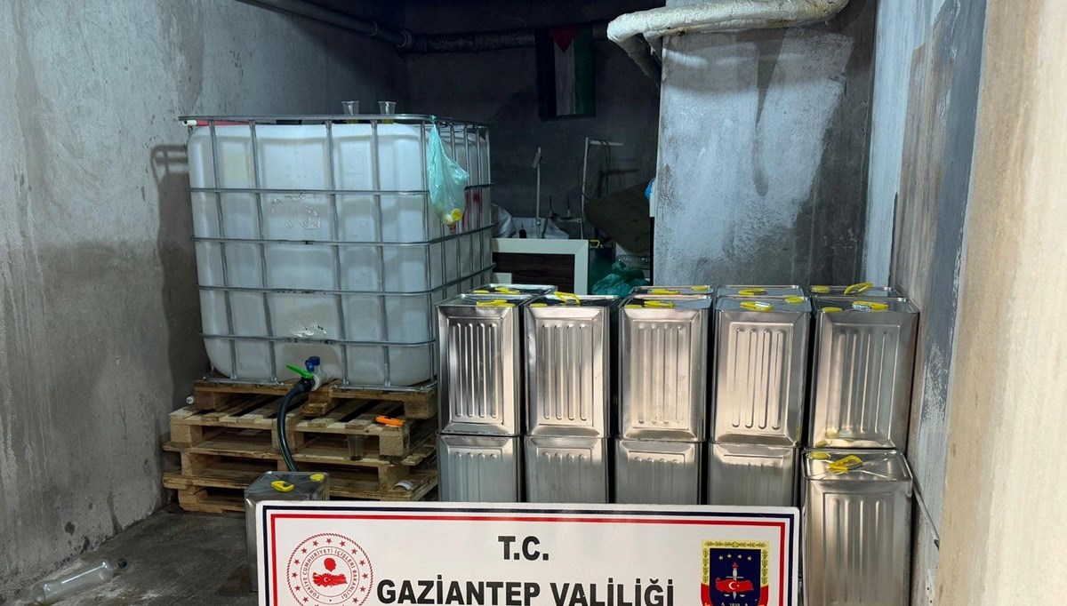 Gaziantep'te 583 bin TL değerinde sahte zeytinyağı ele geçirildi Gaziantep'te 583 bin TL değerinde sahte zeytinyağı ele geçirildi