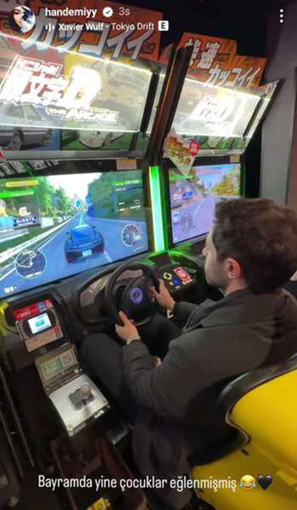 Hakan Sabancı ile Tokyo'da: Hande Erçel'den yeni pozlar - 5