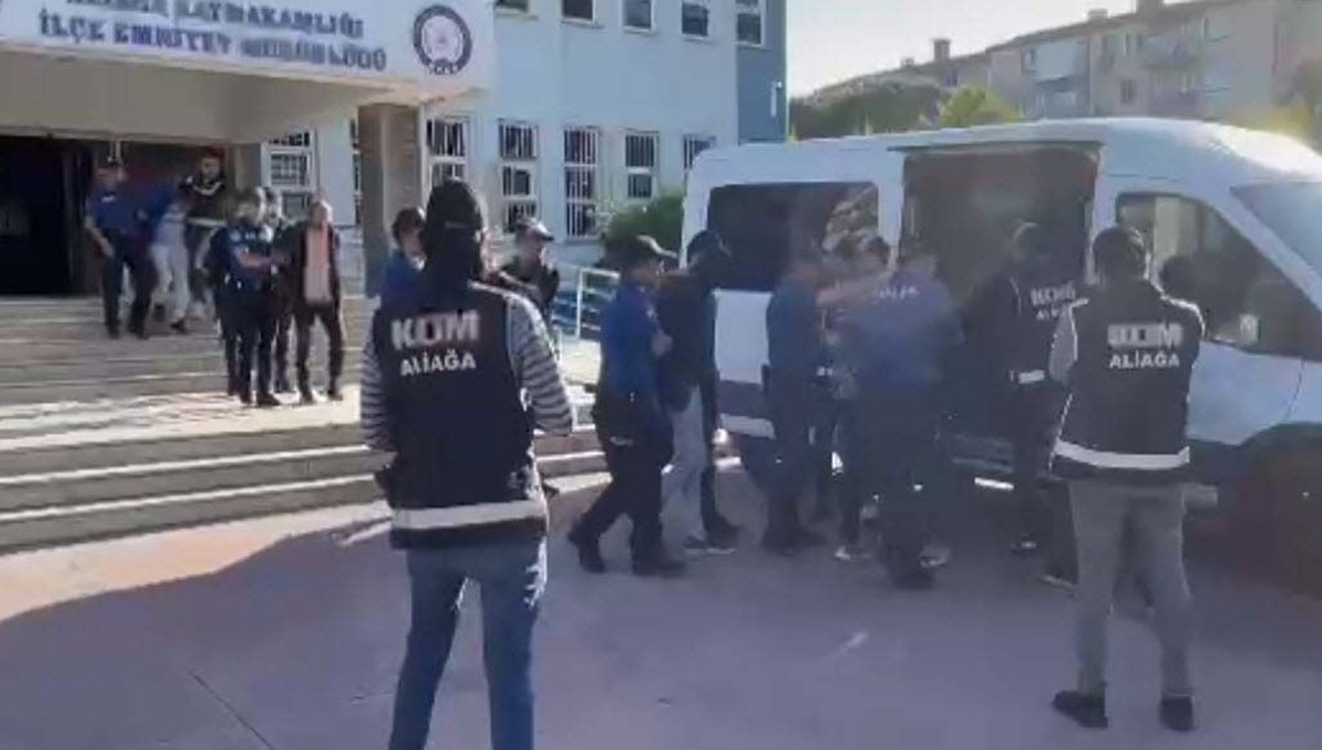İzmir'de silah ve uyuşturucu operasyonu: 7 tutuklama