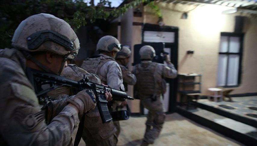 Van'da bin 460 paket kaçak sigara ele geçirildi