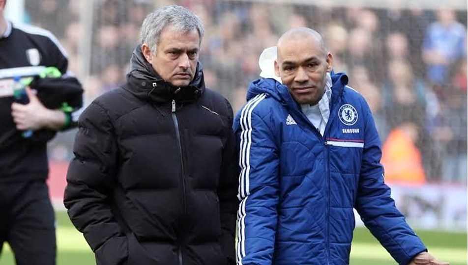 Kader arkadaşları Jose Mourinho ve Jose Morais bu kez karşı karşıya