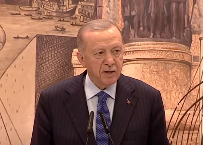 Erdoğan: İş adamlarına şunu söylüyorum; dik duracağız