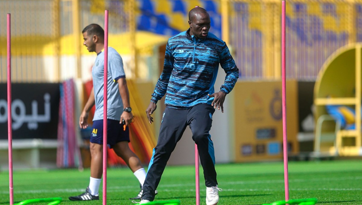 Türkiye'ye döneceği iddia edilen Vincent Aboubakar Al Nassr antrenmanında