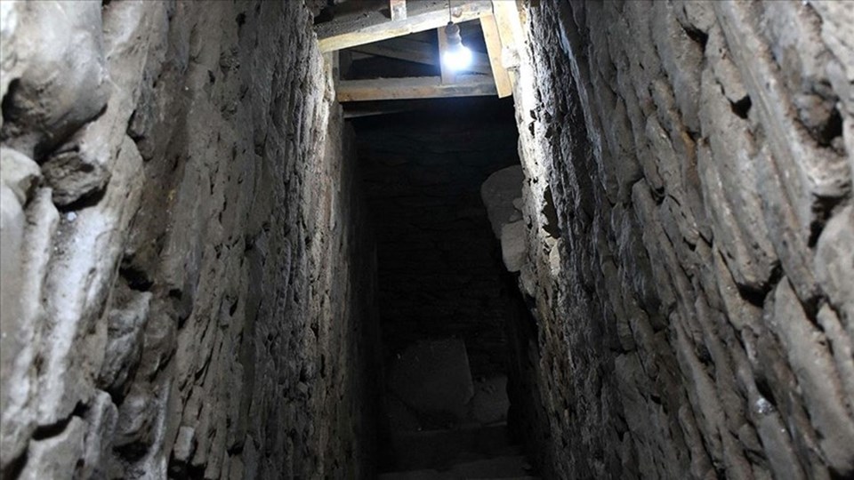 Beçin Antik Kenti'nde bulunan 19 metrelik kuyuda değerli bulgulara ulaşıldı - 1