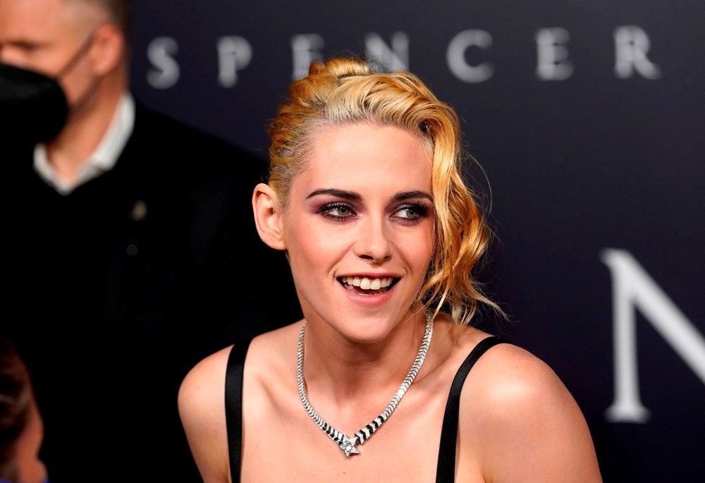 Kristen Stewart ile sevgilisi Dylan Meyer nişanlandı - 2