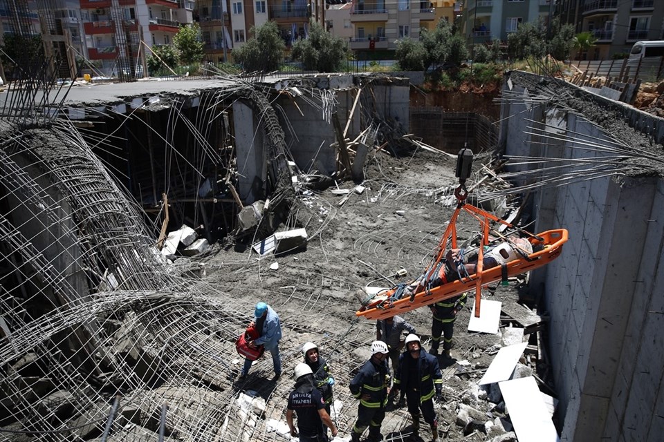 Antalya'da inşaatta göçük - 2