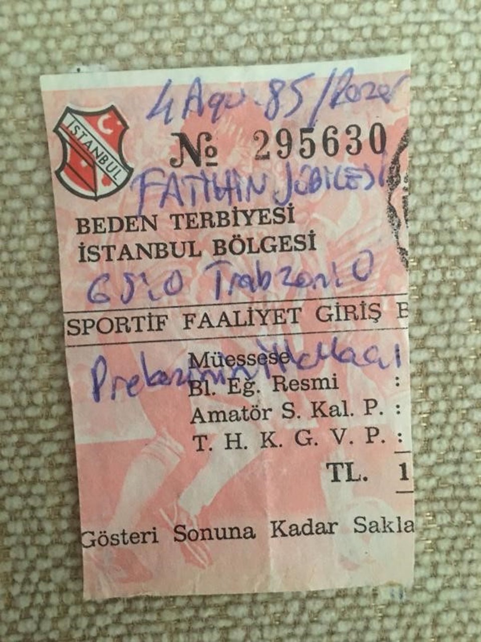 Galatasaray taraftarının tarihi bilet koleksiyonu - 2