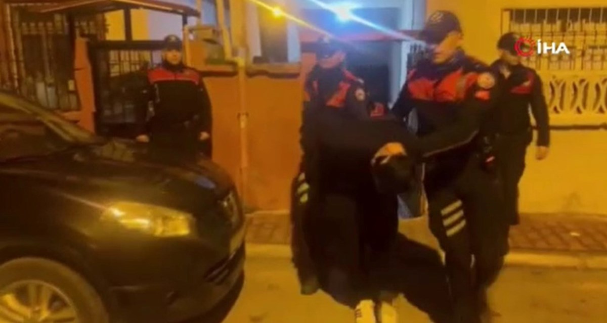 Söz konusu gruplarda paylaşımlar yapanlara yönelik daha önce de benzer operasyonlar yapılmıştı. İçişleri Bakanı Ali Yerlikaya, daha iki çocuğun koruma altına alındığını açıklamıştı. Yerlikaya, Siber dünyanın hangi deliğine saklanırsanız saklanın, siber devriyelerimiz sizi tek tek bulup adalete teslim edecektir. demişti.