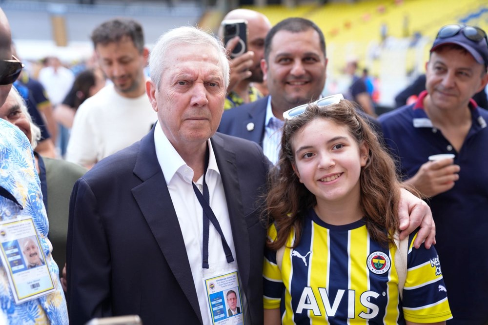 Fenerbahçe'de tarihi başkanlık seçimi | Rekor oy kullanıldı: Aziz Yıldırım mı, Ali Koç mu? - 15