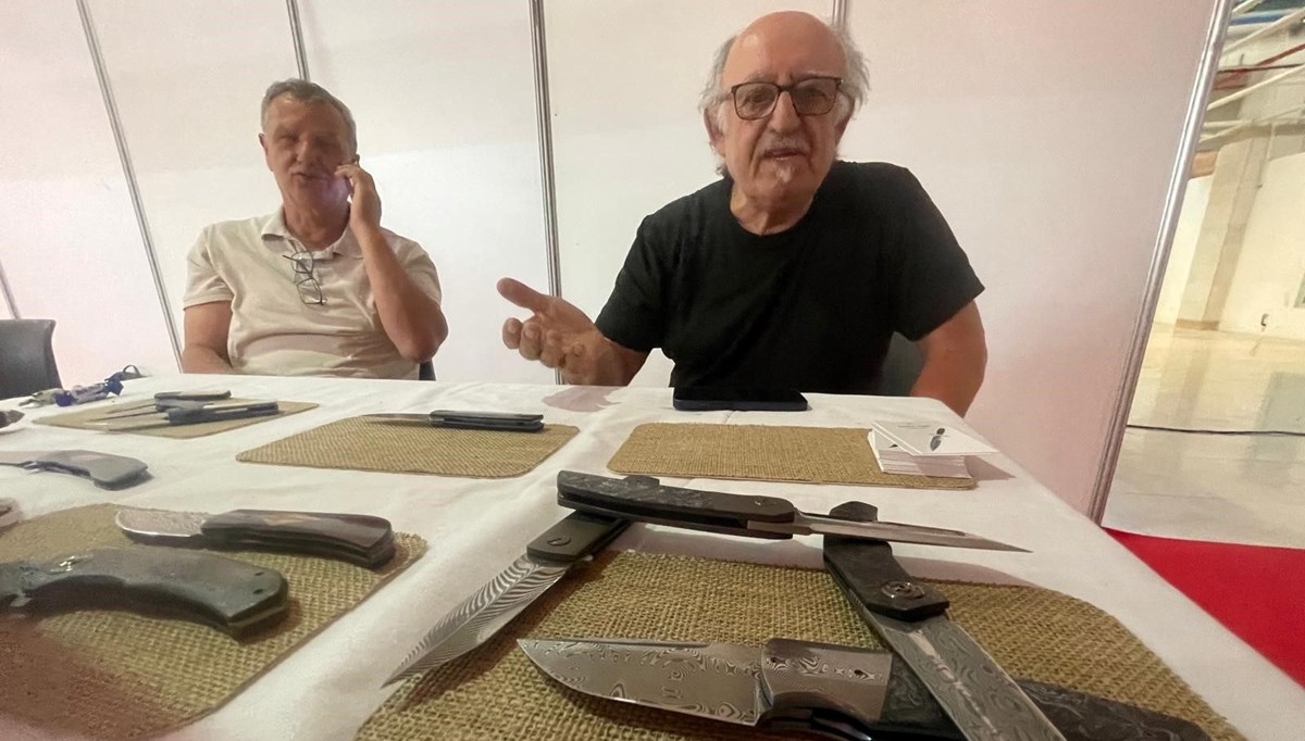 Bir resimle başladığı bıçakçılıkta 1200 avroluk çakılar yapıyor Bir resimle başladığı bıçakçılıkta 1200 avroluk çakılar yapıyor