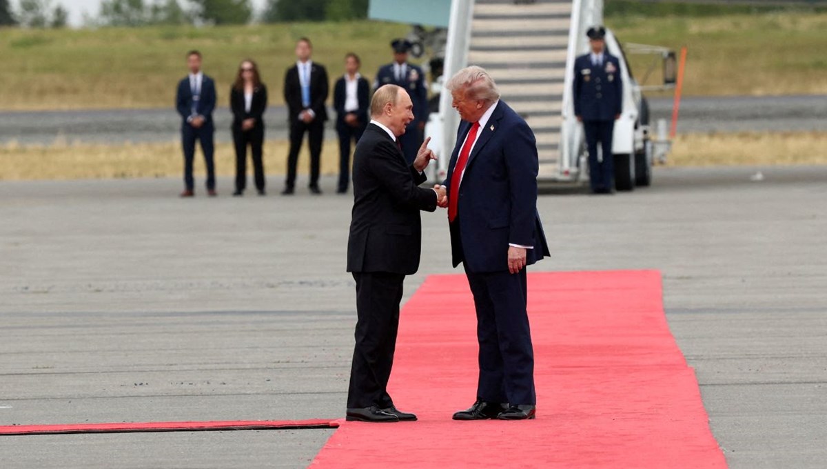 Trump ve Putin'in Alaska zirvesi Trump ve Putin'in Alaska zirvesi